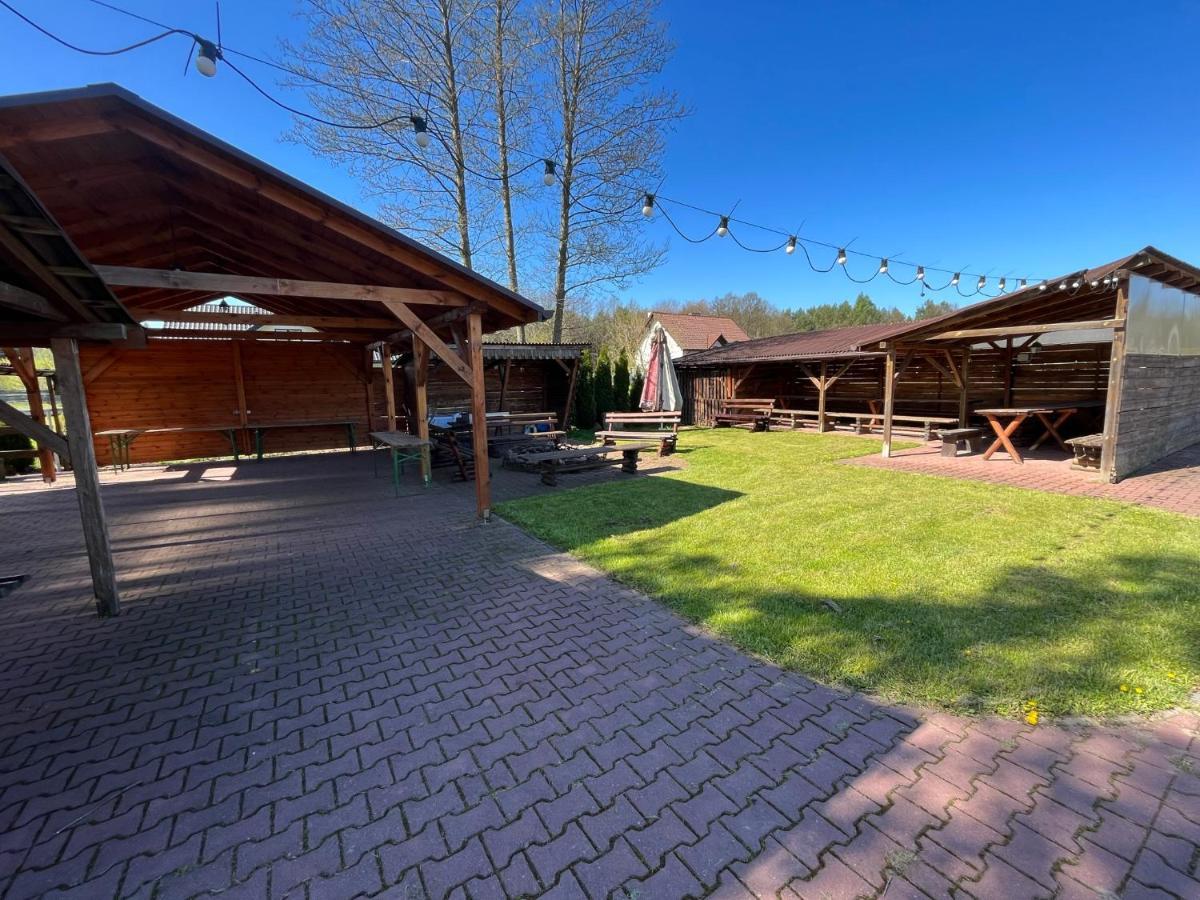 Bed and Breakfast Stajnia Pod Debem Starachowice Exterior foto
